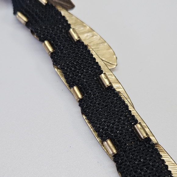 VINTAGE MCM Gold Tone Metal Overlapping Feather Links Belt 47-50\
